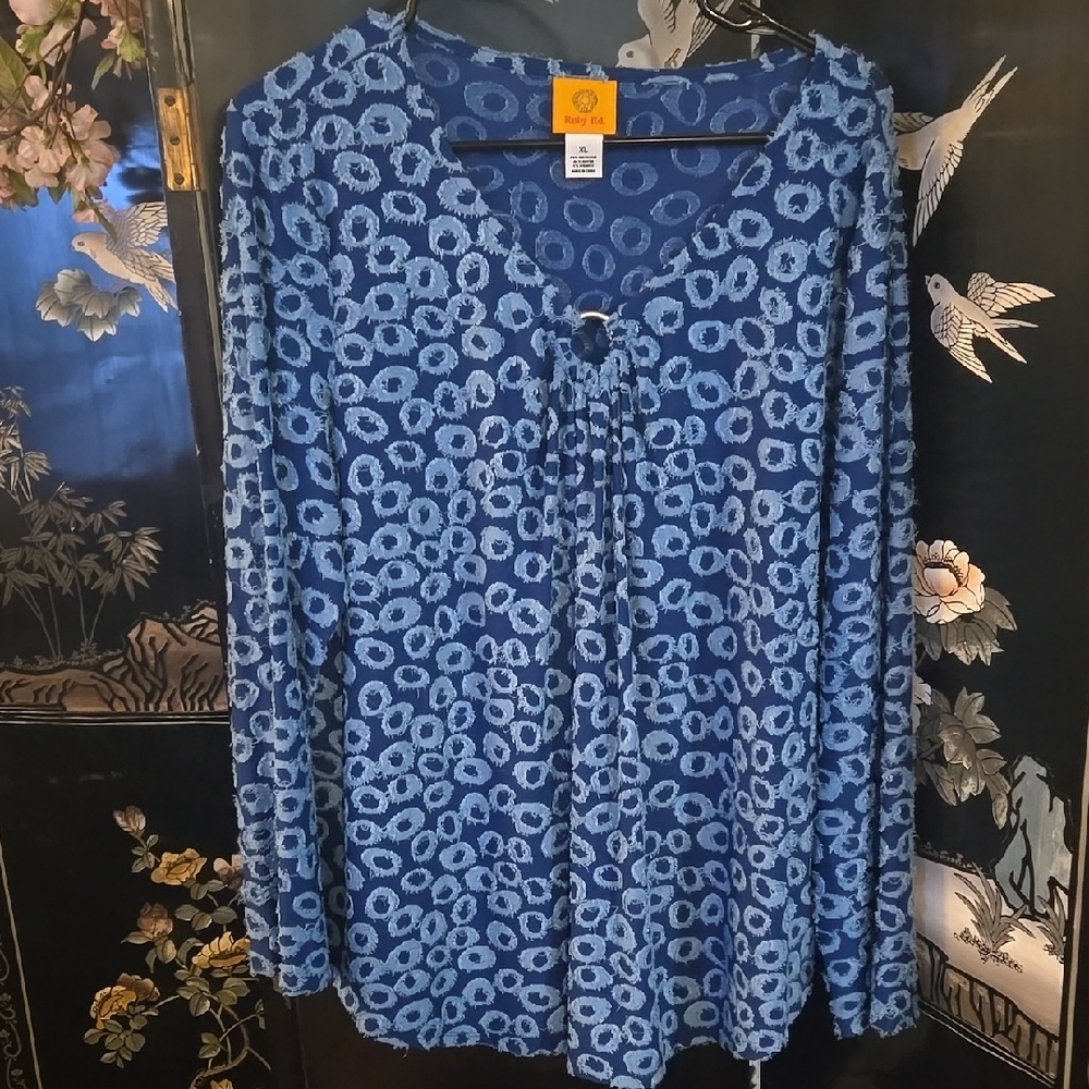 Blue V-neck Long Sleeve Blouse with Tie Front and Relaxed Fit